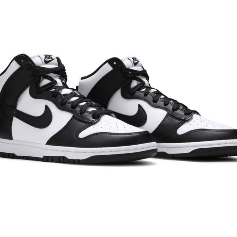 Nike Men's Dunk Hi Classic Black and White High-Top Sneakers with box.
